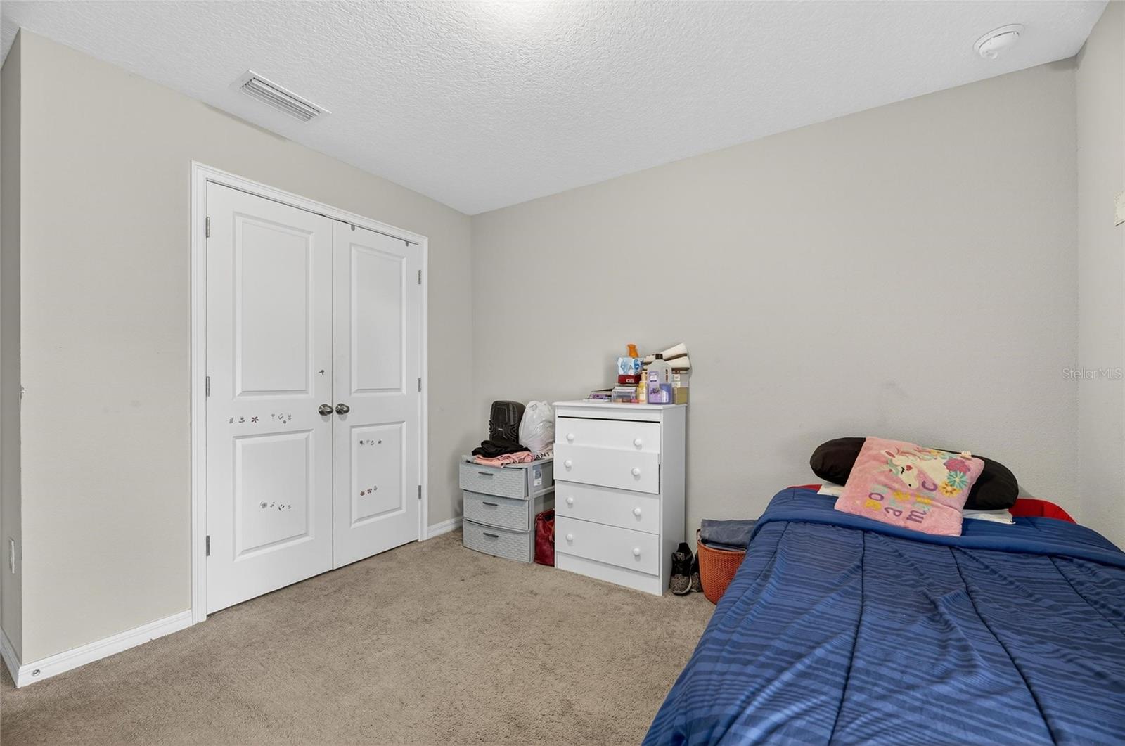 bedroom2