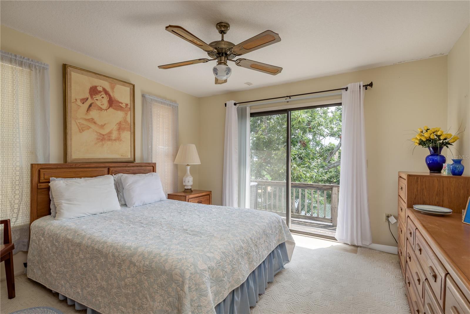 Bedroom 2 with water view!