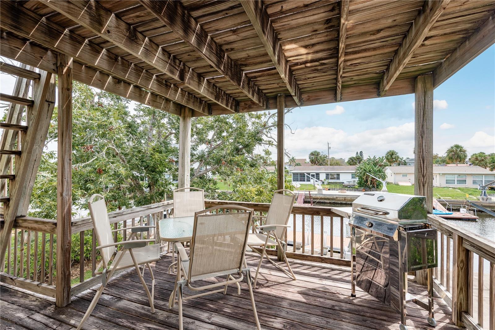 2nd Floor Deck