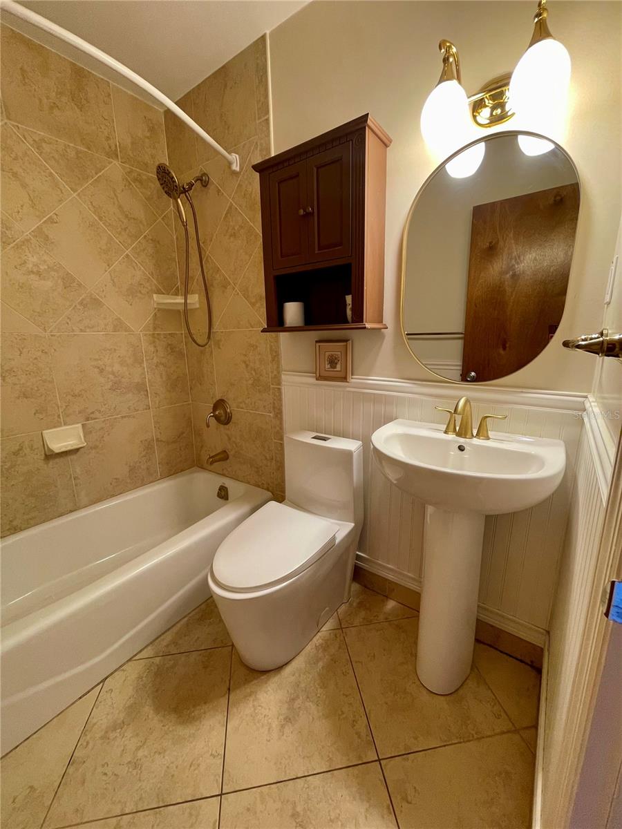 Bathroom 2