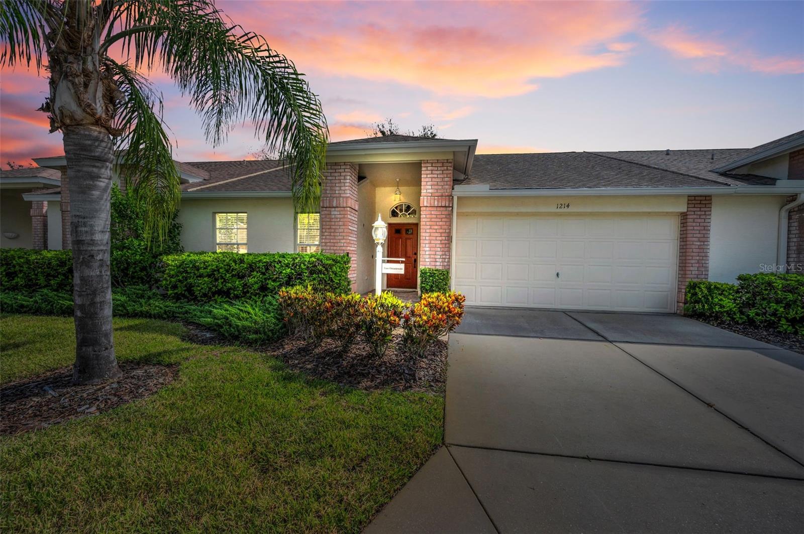 Welcome to 1214 Flora Vista Street!