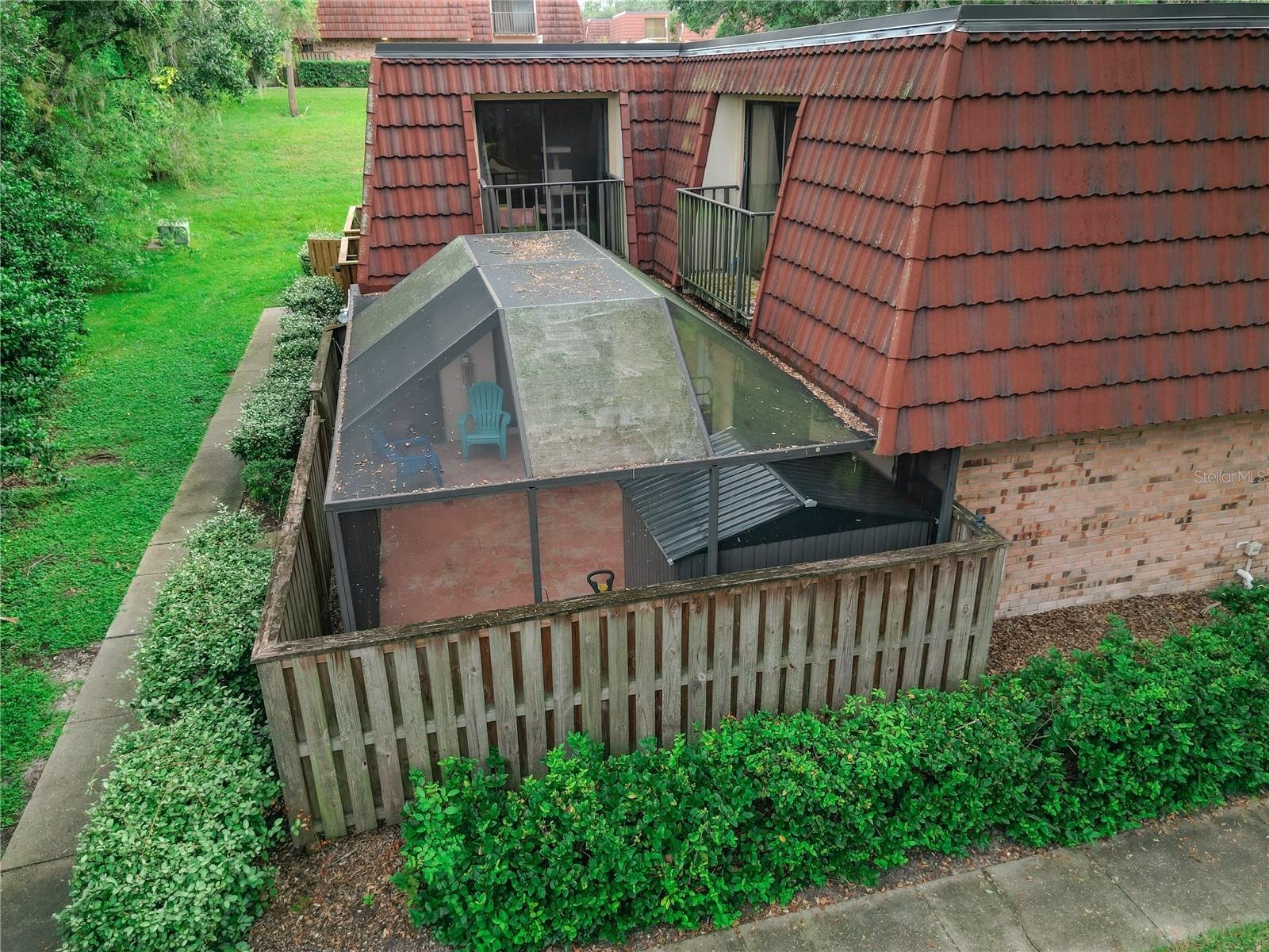 Exterior 2