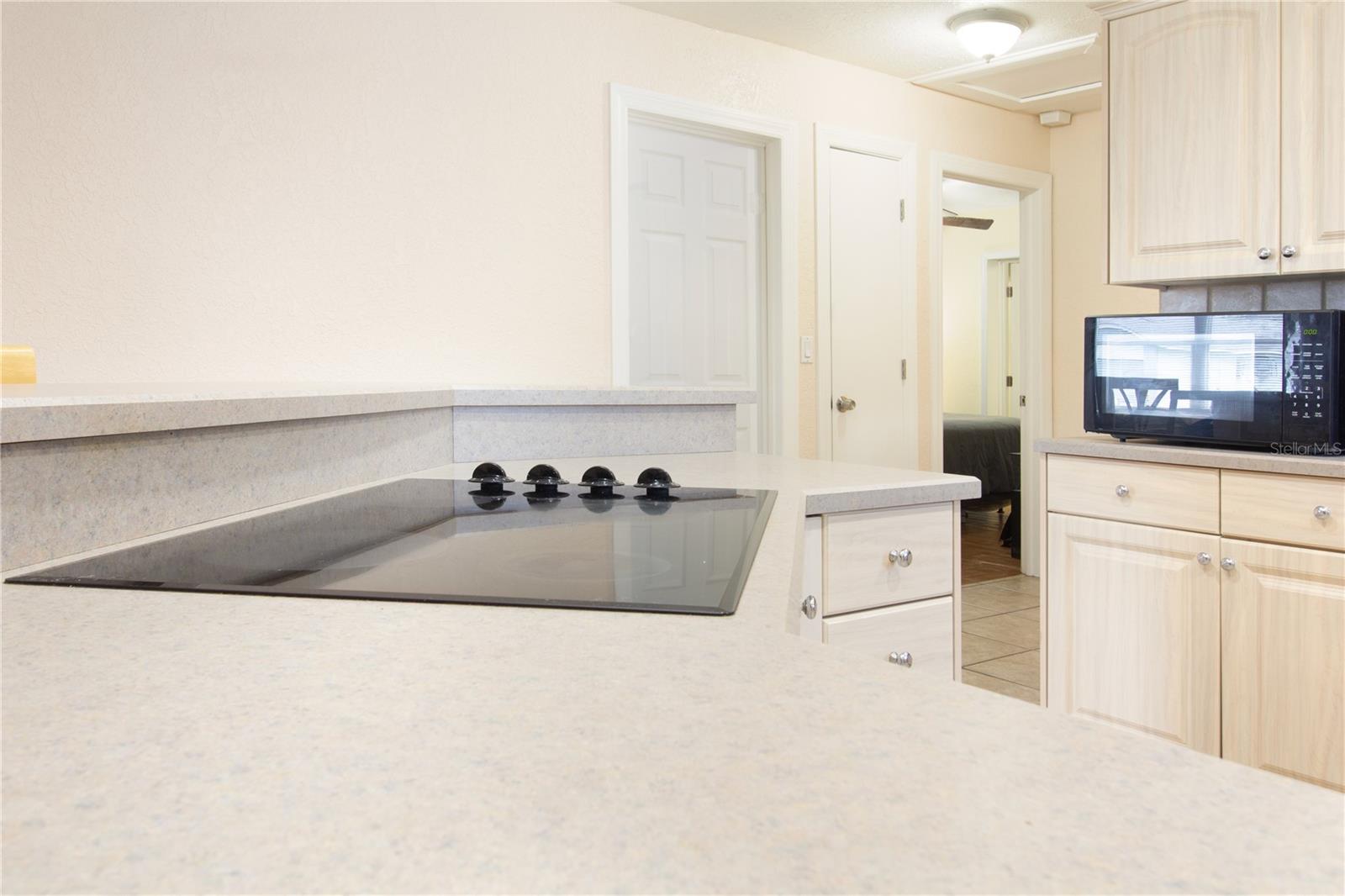 Kitchen Service Bar wiith Stove Top