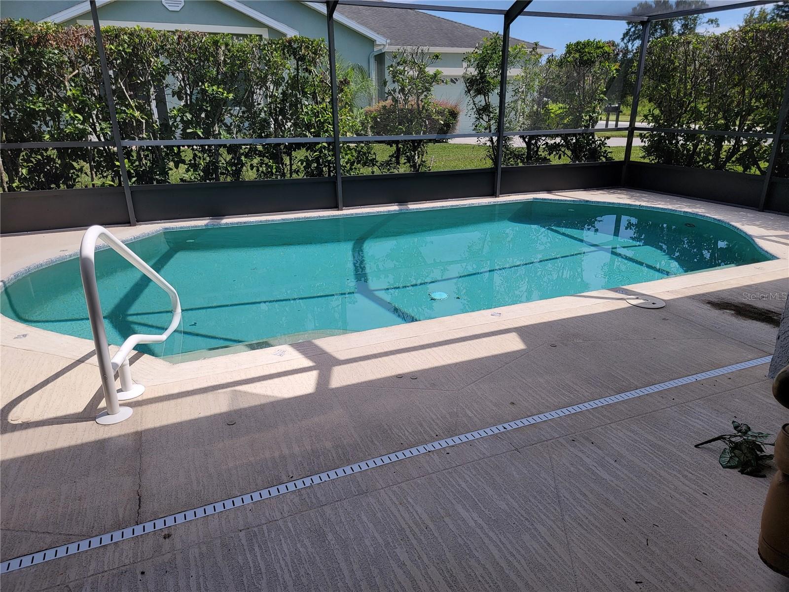 Pool 2