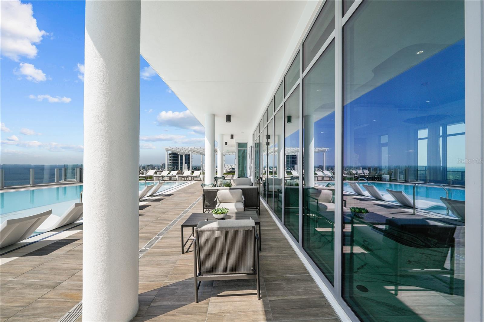 Rooftop Amenities