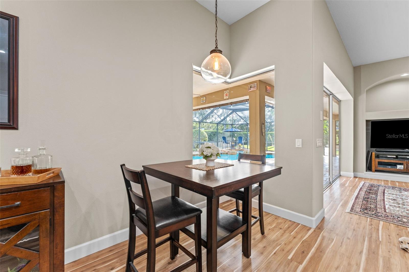 Kitchen Eat In Nook