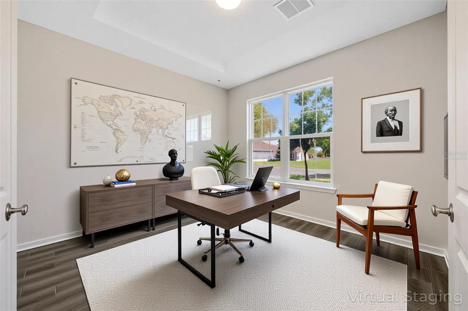 Virtually Staged: Office