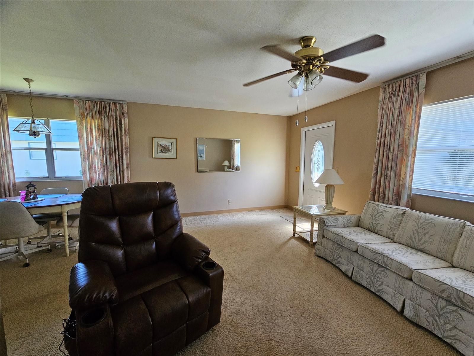 Living & Dining room