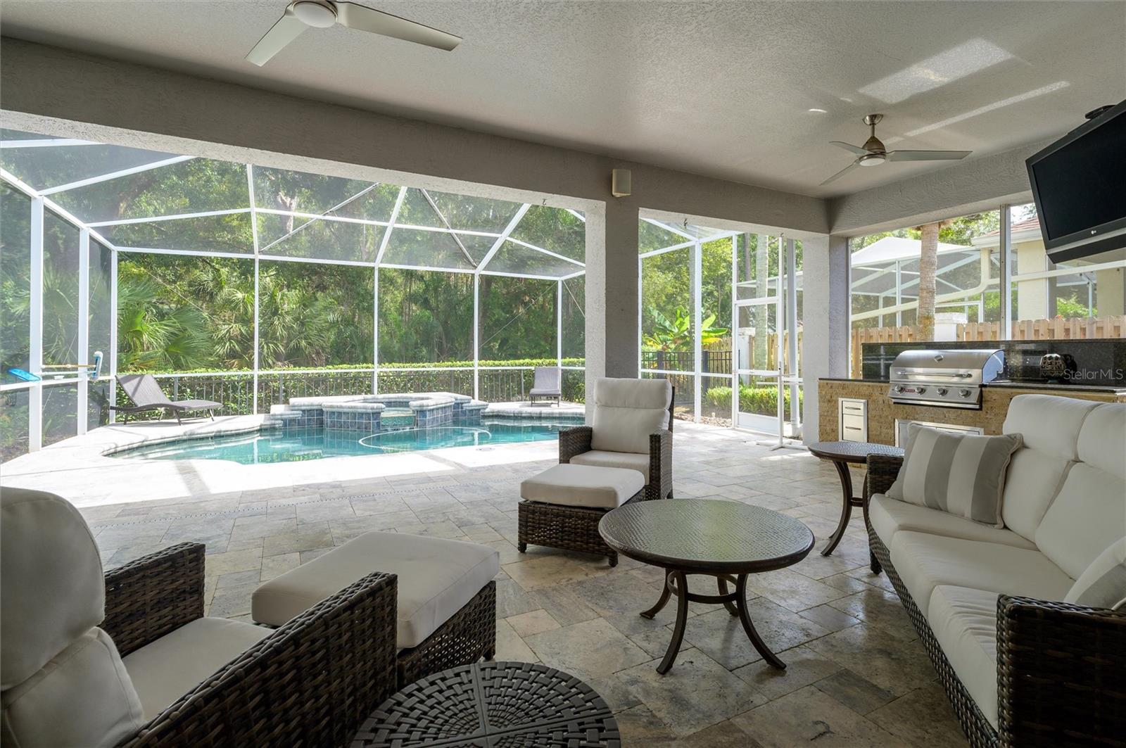 Large Lanai