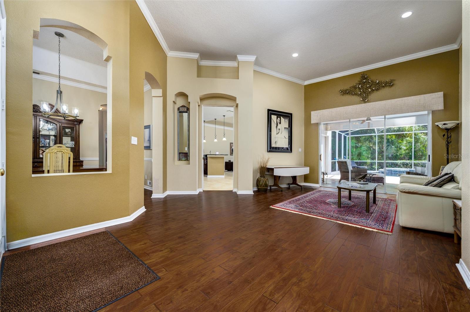 Entry to Formal Living Room