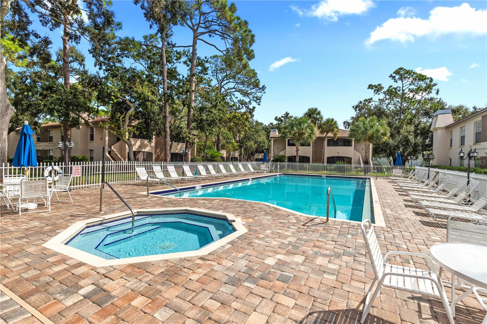 Community Pool and Hot Tub