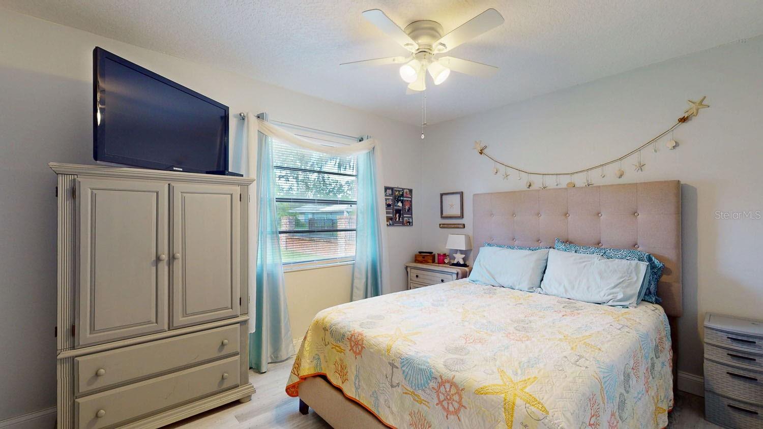 Guest Bedroom 1