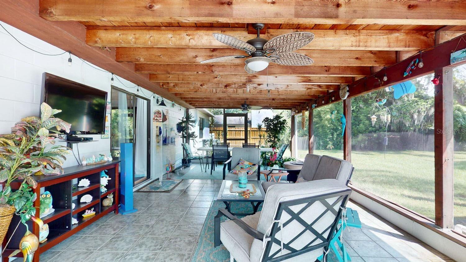Rear lanai