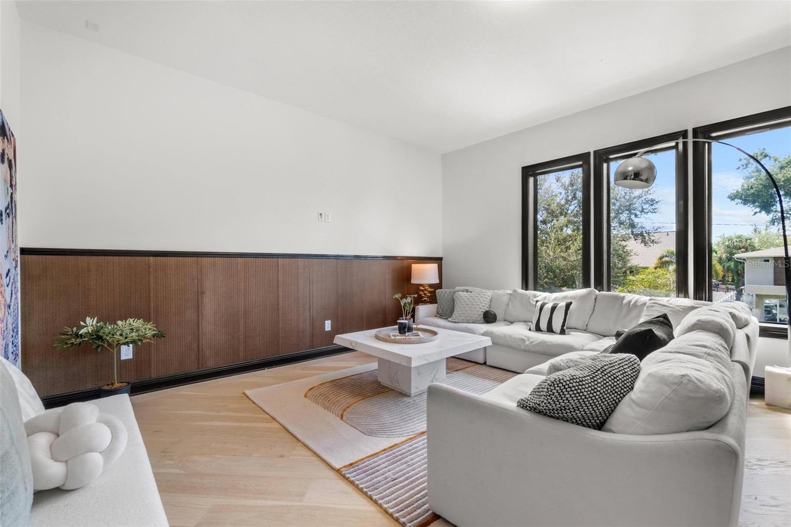 Bonus Room - Transom Windows w/ Den/Theatre.