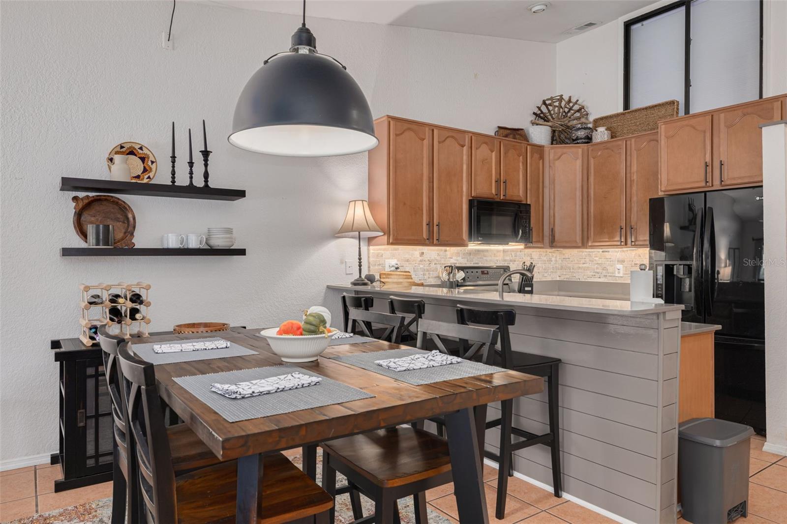 Dining & Kitchen View