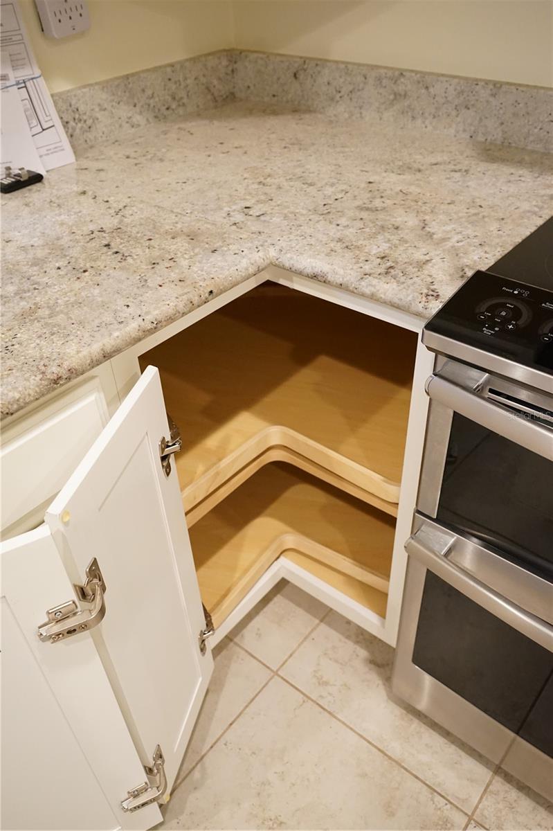 corner susan