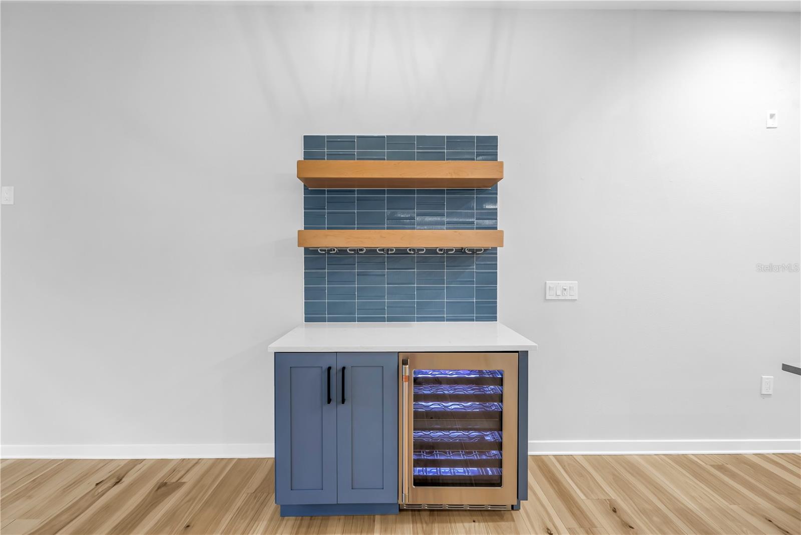 Built in Bar
