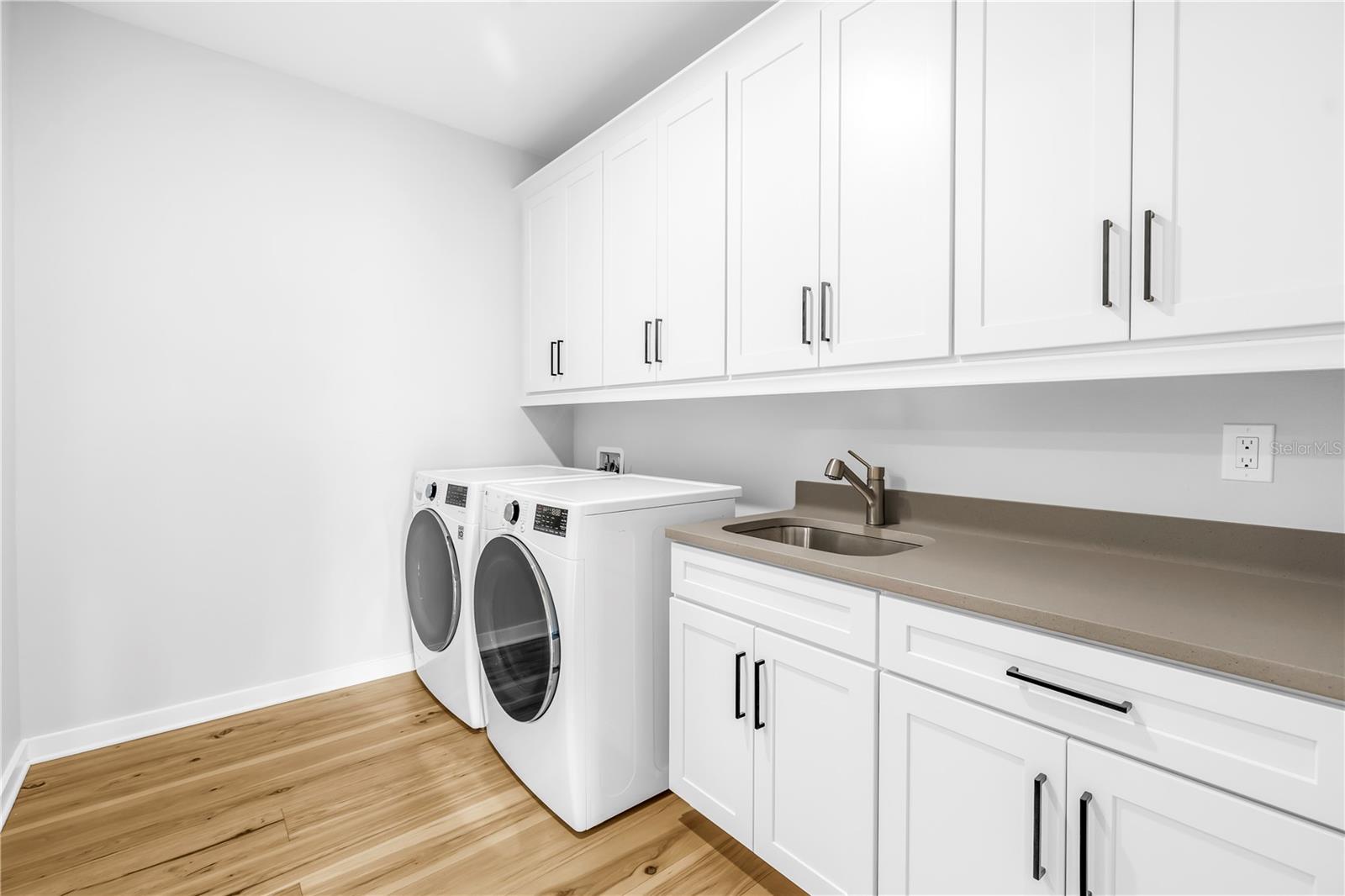 Convenient sink in laundry room