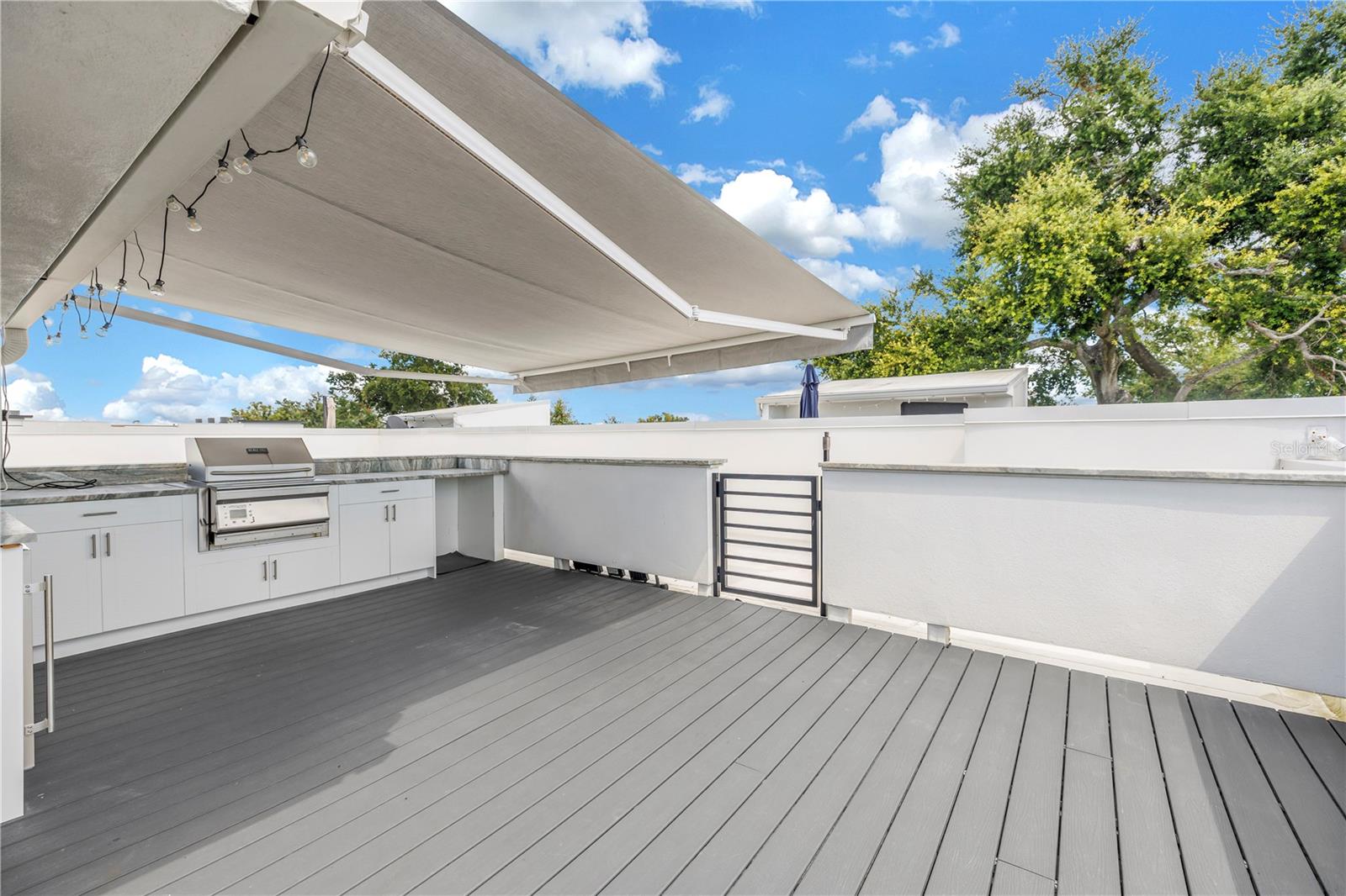 Rooftop Deck
