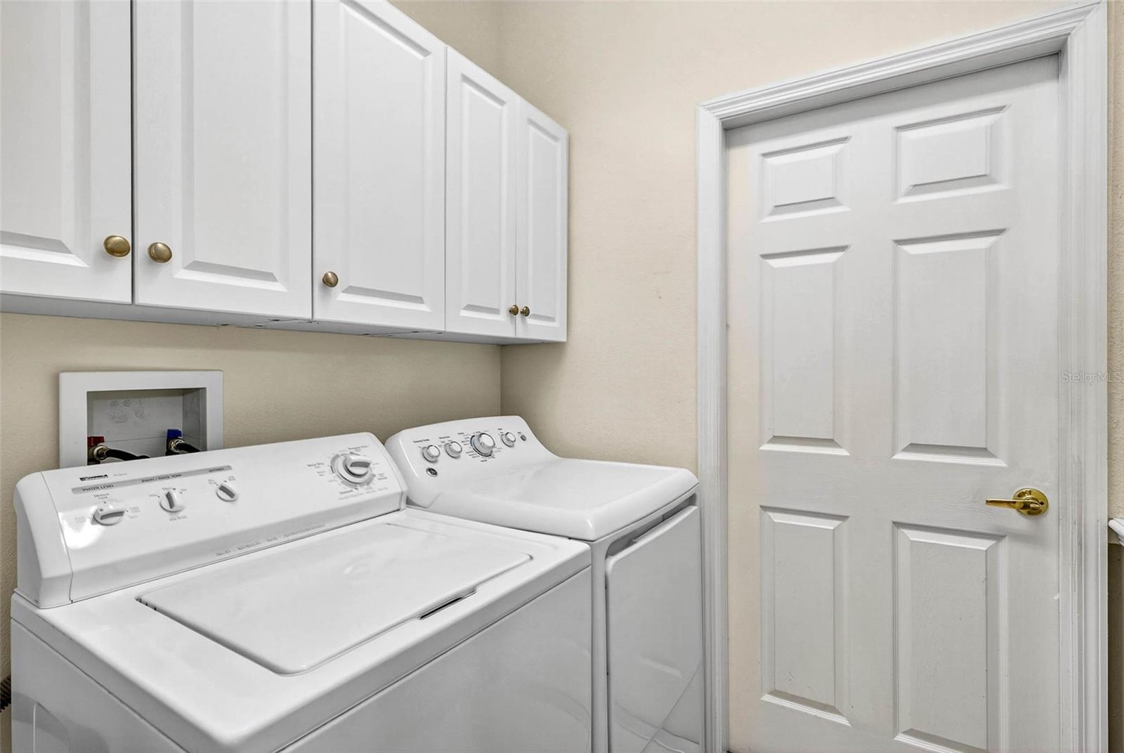 Inside Laundry - with cabinets
