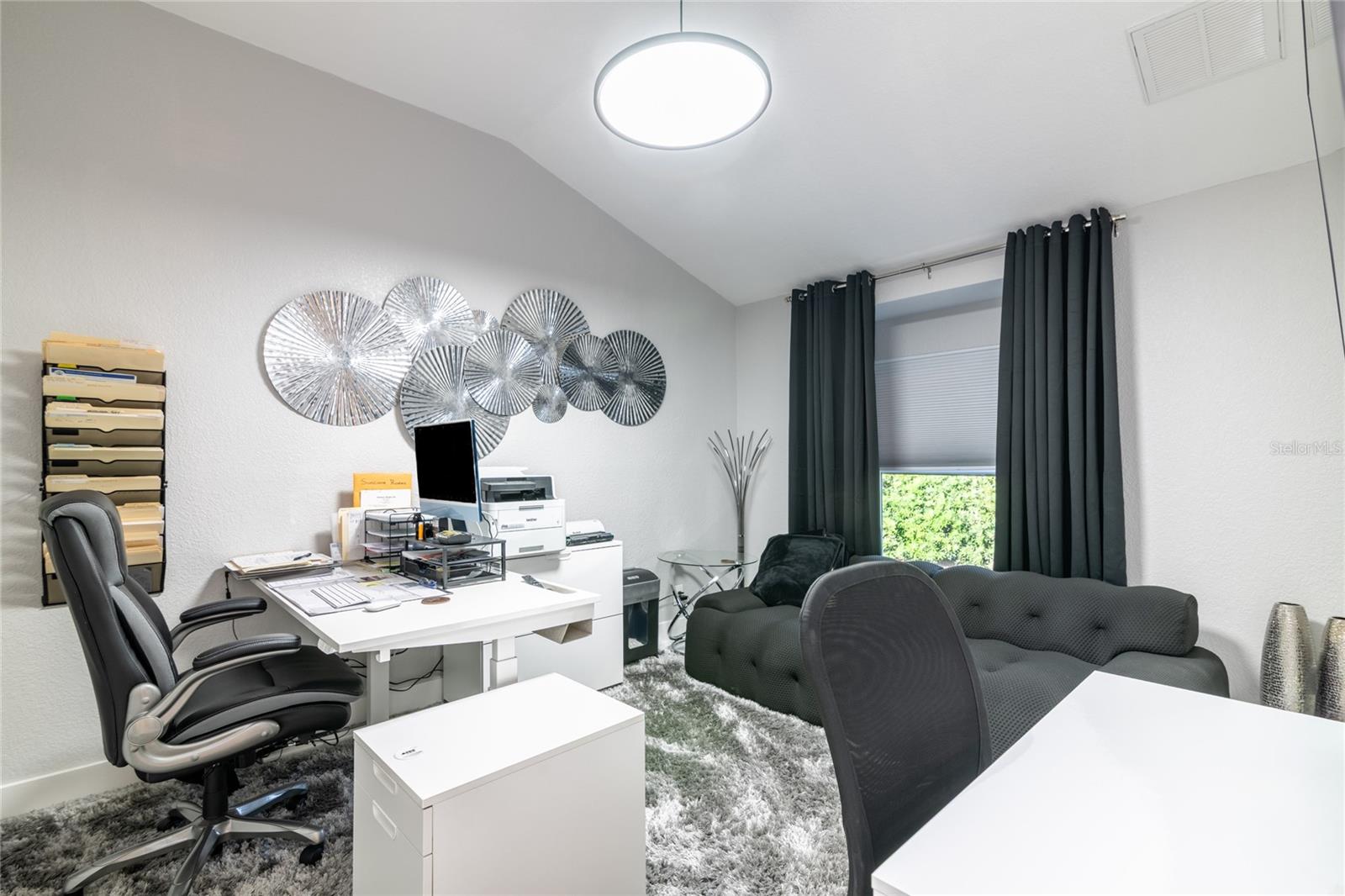 BEAUTIFUL OFFICE - STUDY