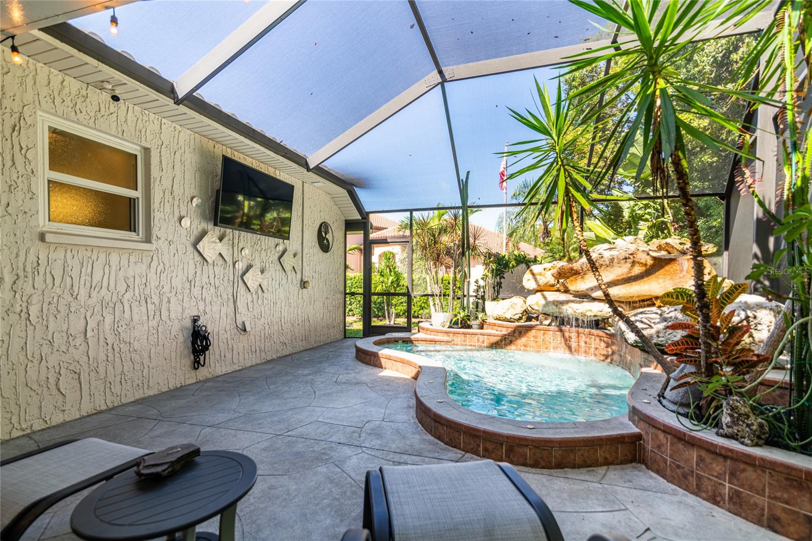 SPA AREA WITH WATERFALL AREA
