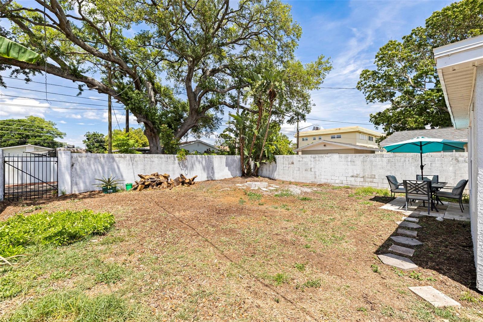 Backyard/Alley Access