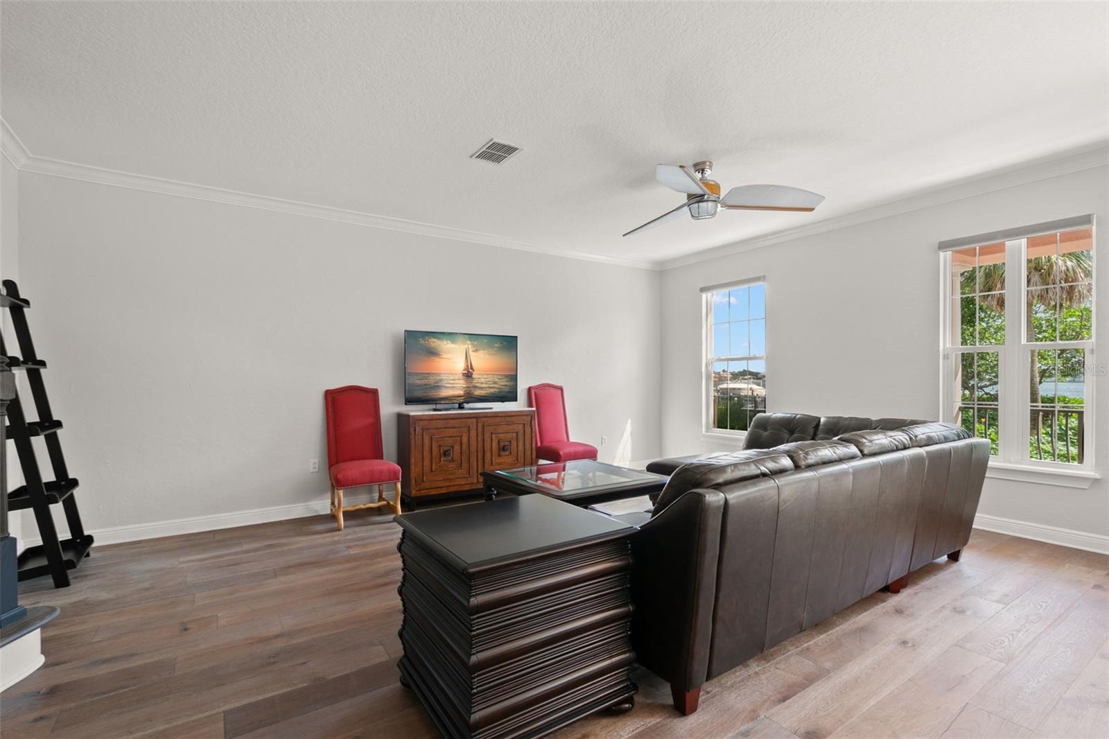 Living Area - from Side Entrance