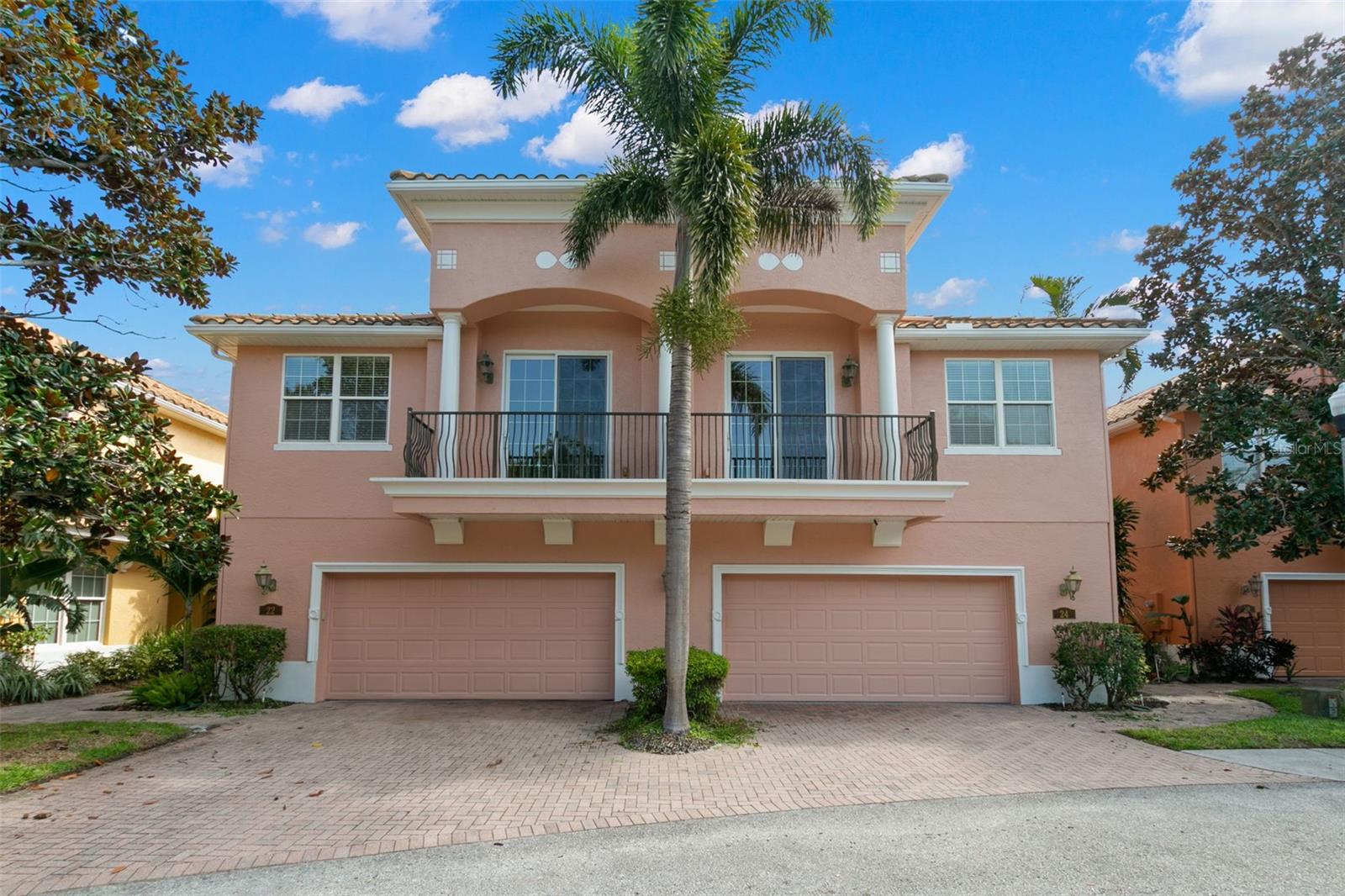 Full Townhouse