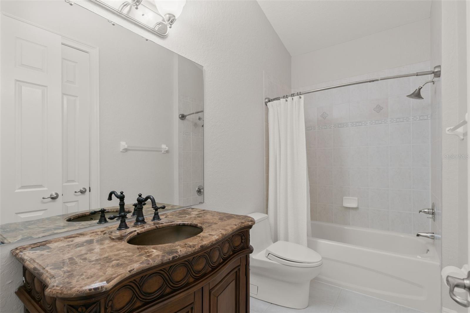 Full Bathroom - Guest