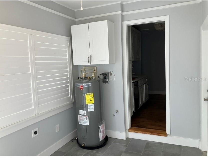 Laundry Area w/ New Hot Water Heater