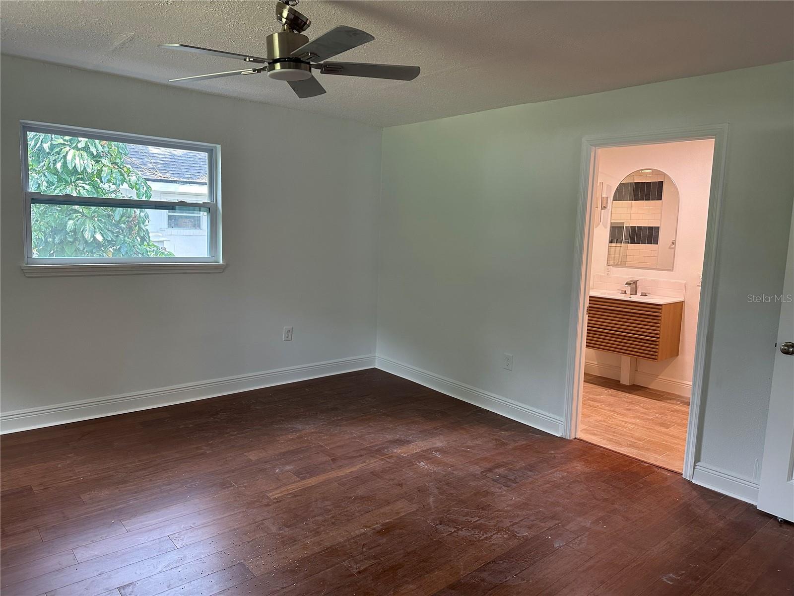 primary suite