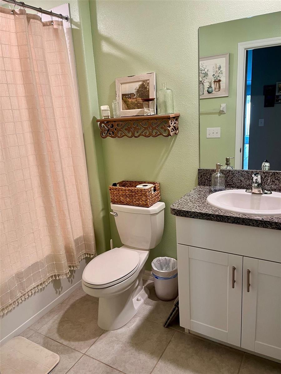 secondary bath