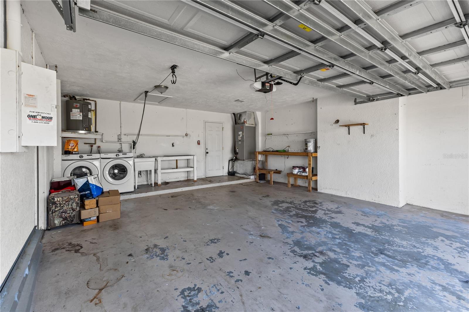 Garage with Laundry