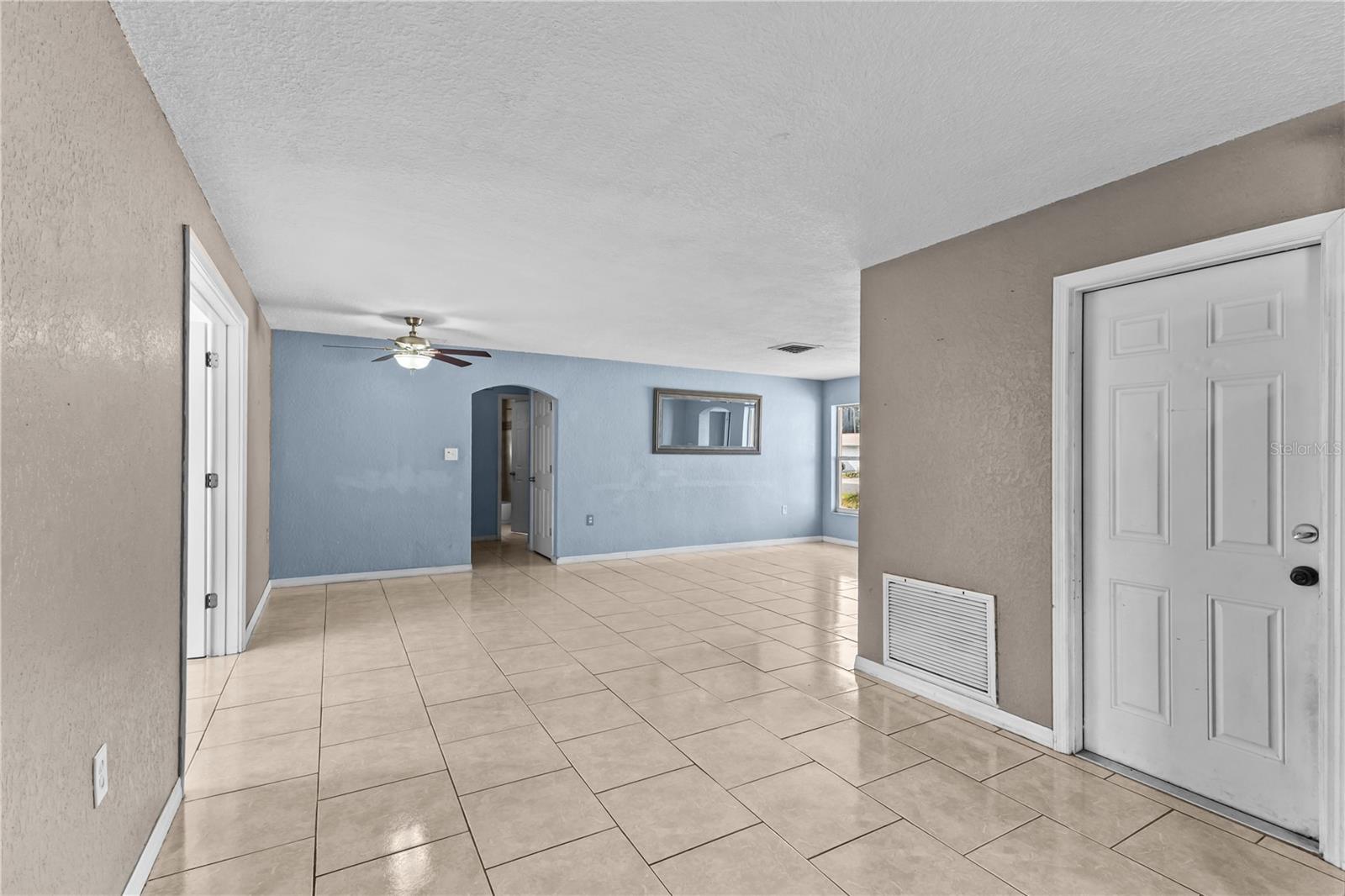 Dining Room / Kitchen