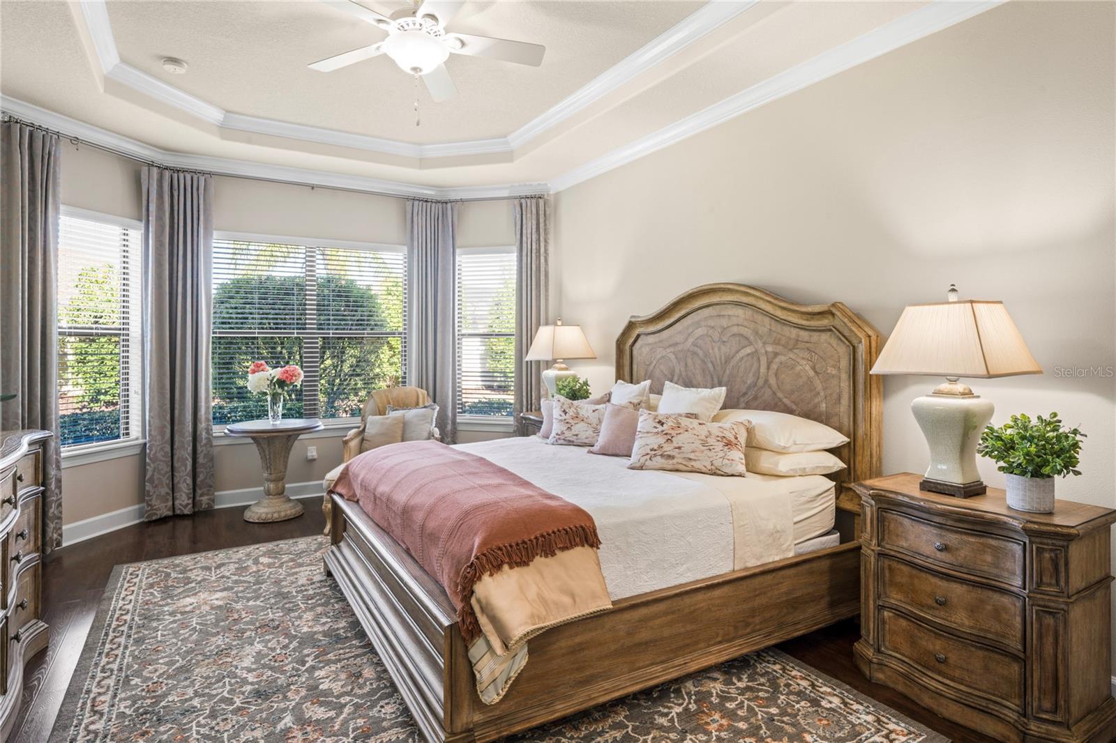 Owner's suite with bay windows