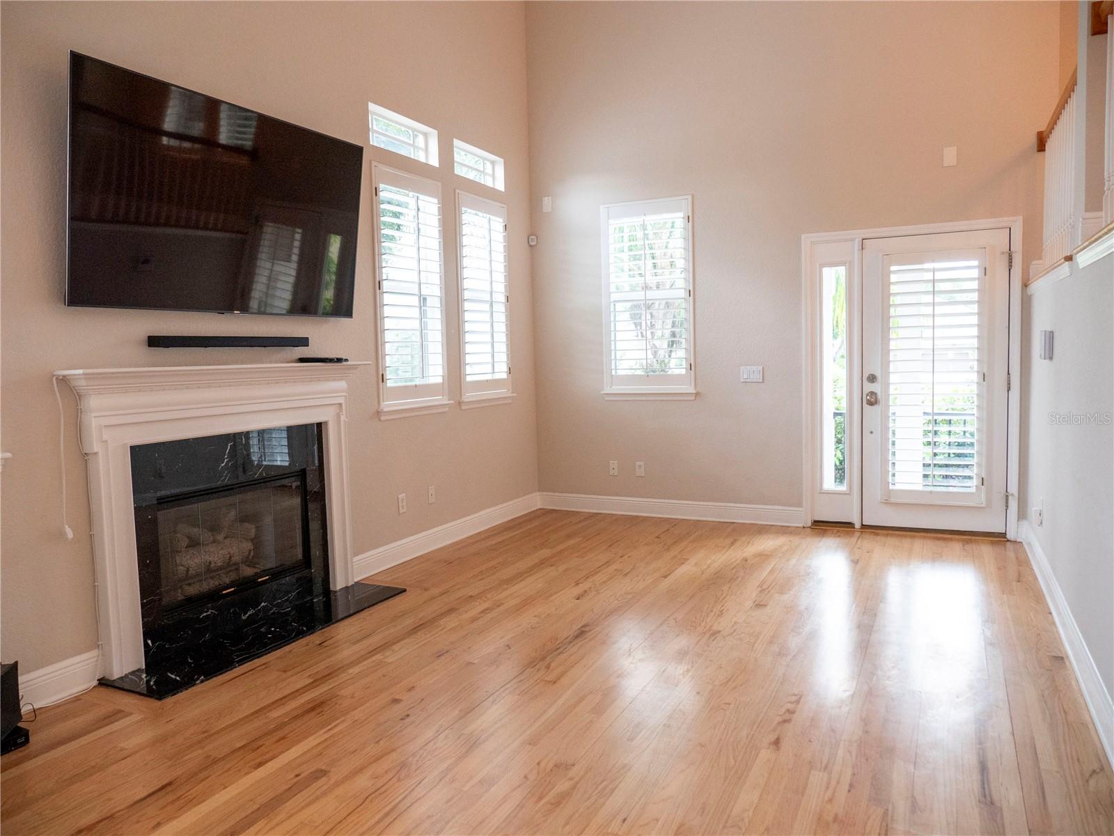 1st Floor Living room