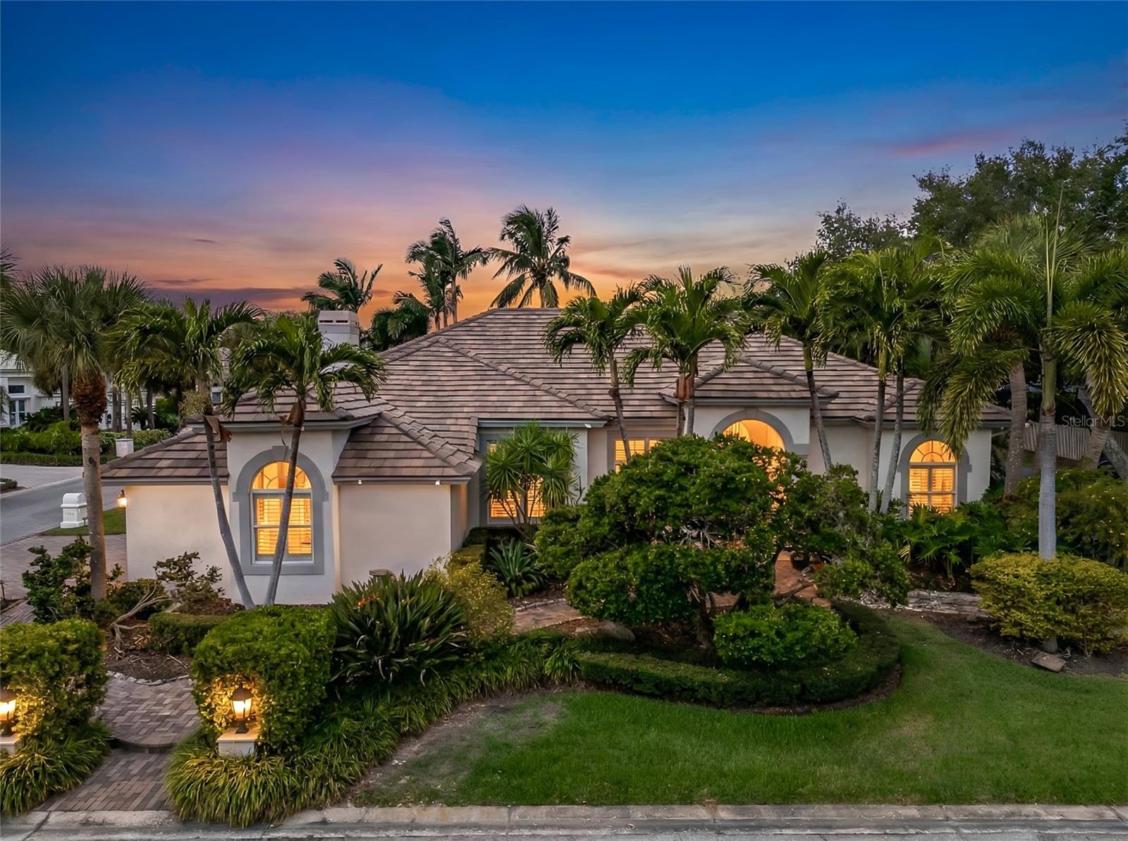 Stunning exterior illumination at this single level, Rutenberg built home with over 3200 Sf.