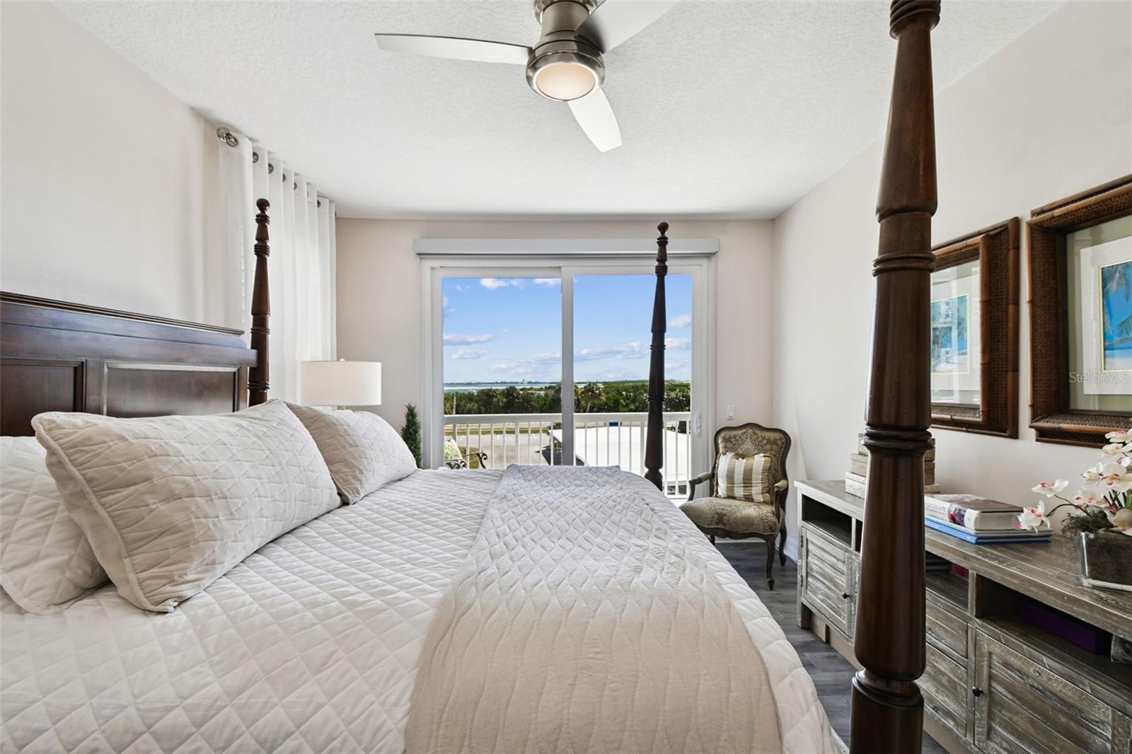Doors to balcony and water view!