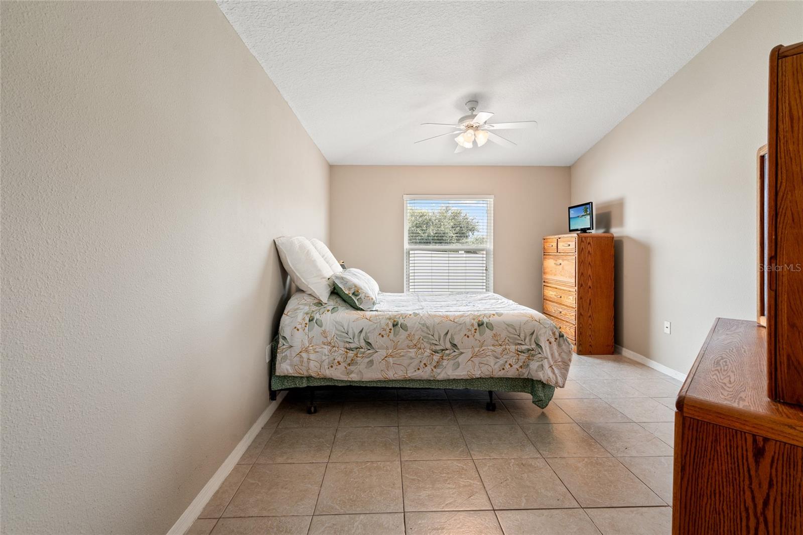 Huge primary suite