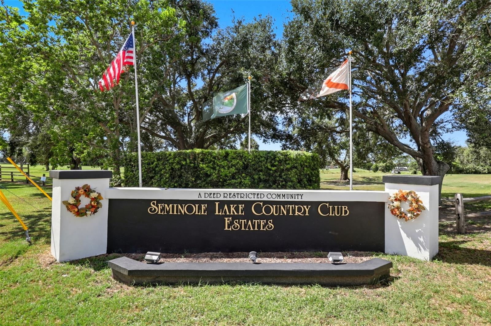 Seminole Lake Country Club Community