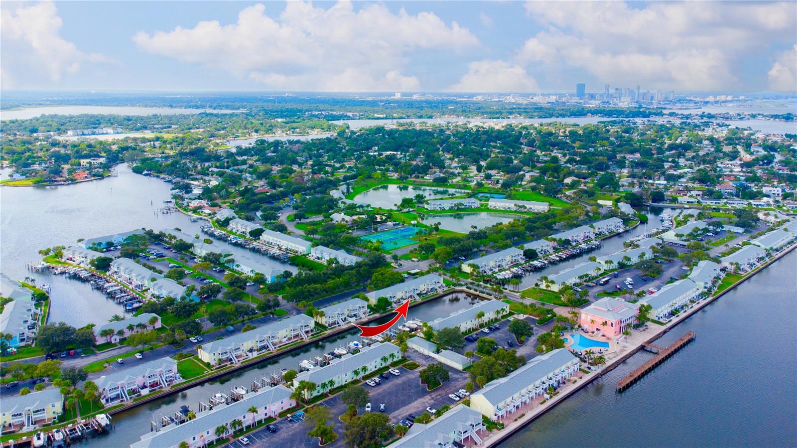 TAMPA BAY WATERFRONT COMMUNITY