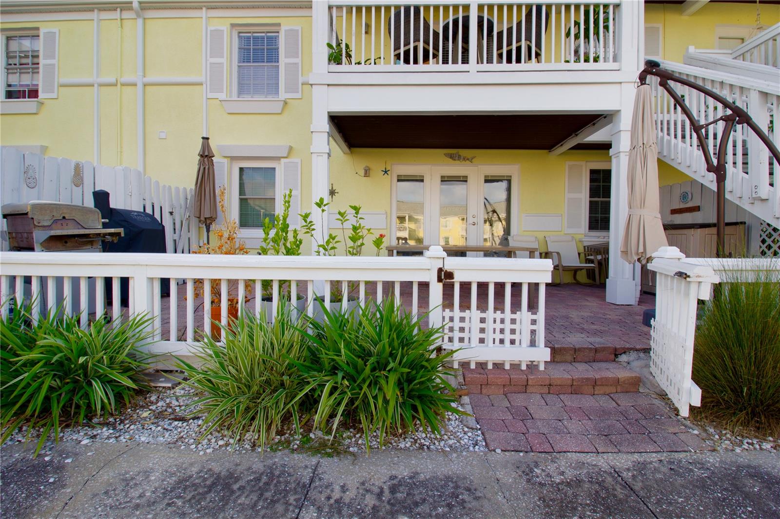 WELCOME TO YOUR PRIVATE PATIO OASIS