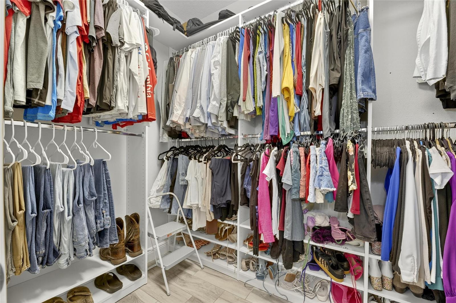 Primary Closet w/Built-Ins
