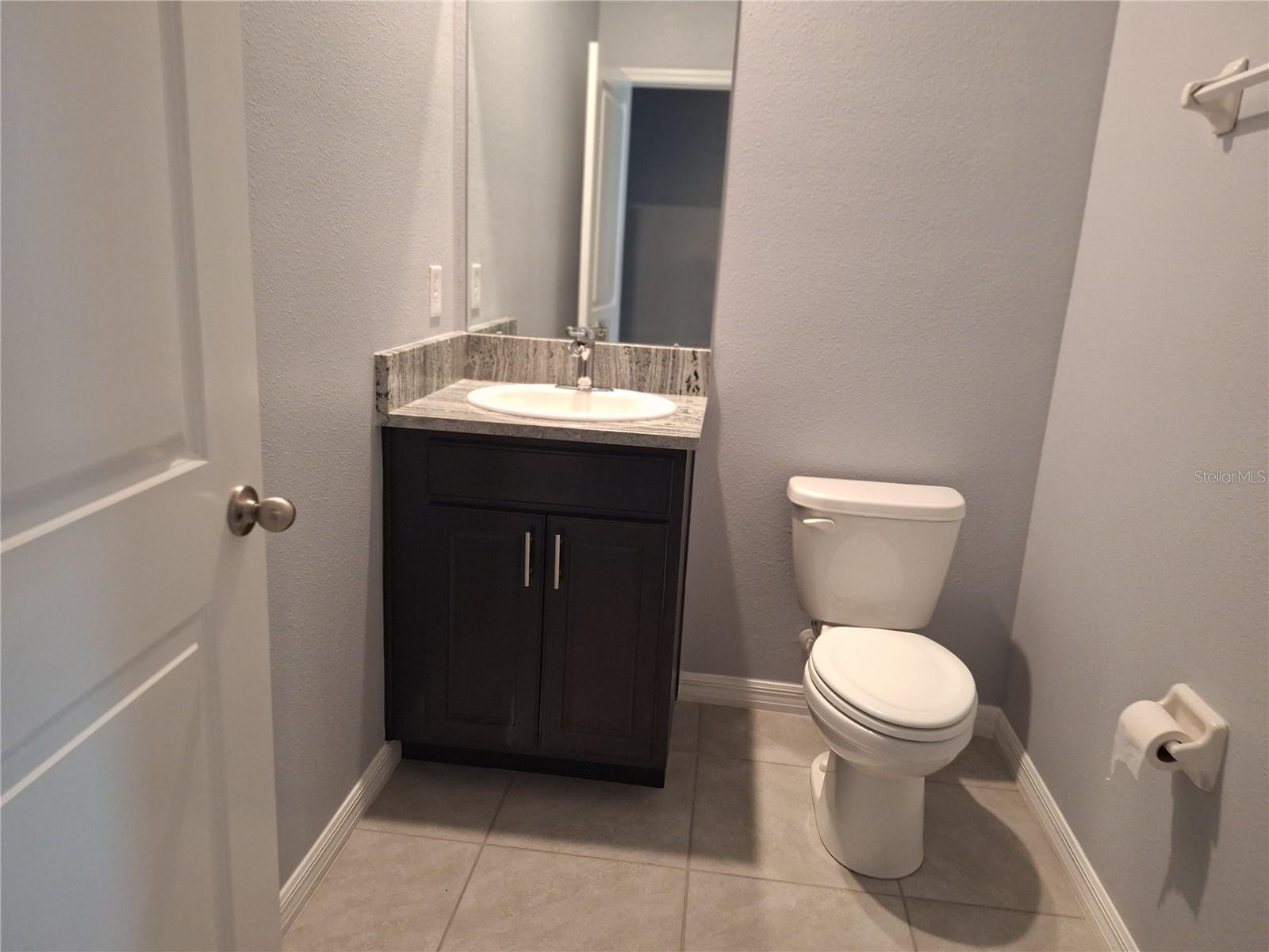 Half Bath near Living Room