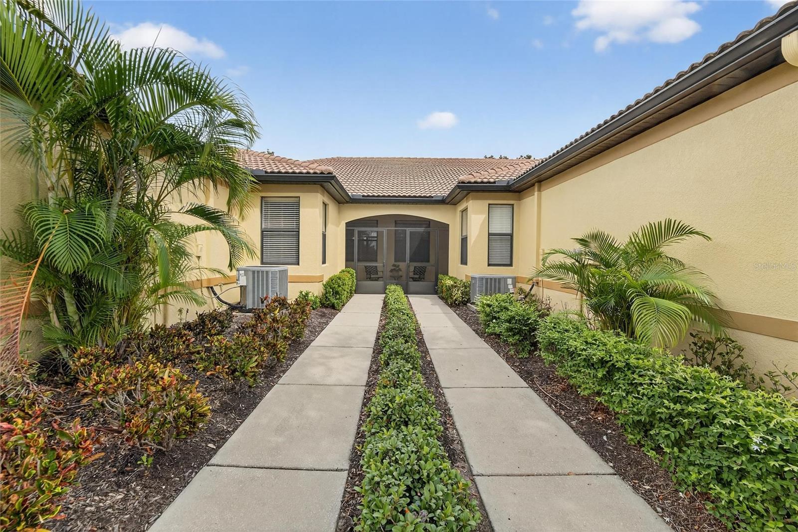 Courtyard Exterior Front Entry