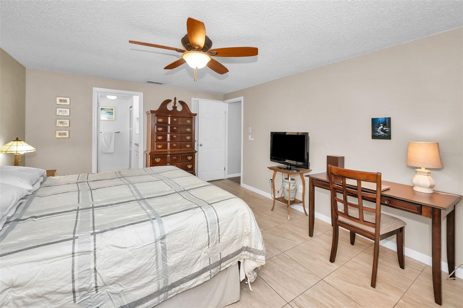 Primary Suite