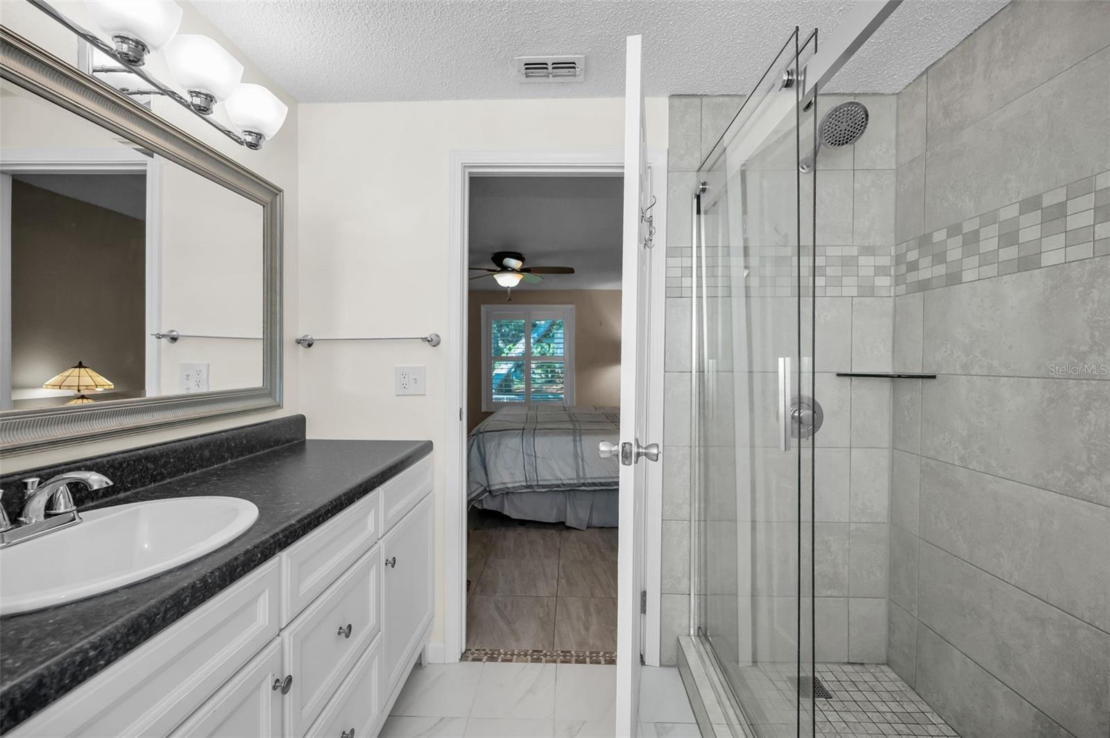 Primary Suite Walk-in Shower