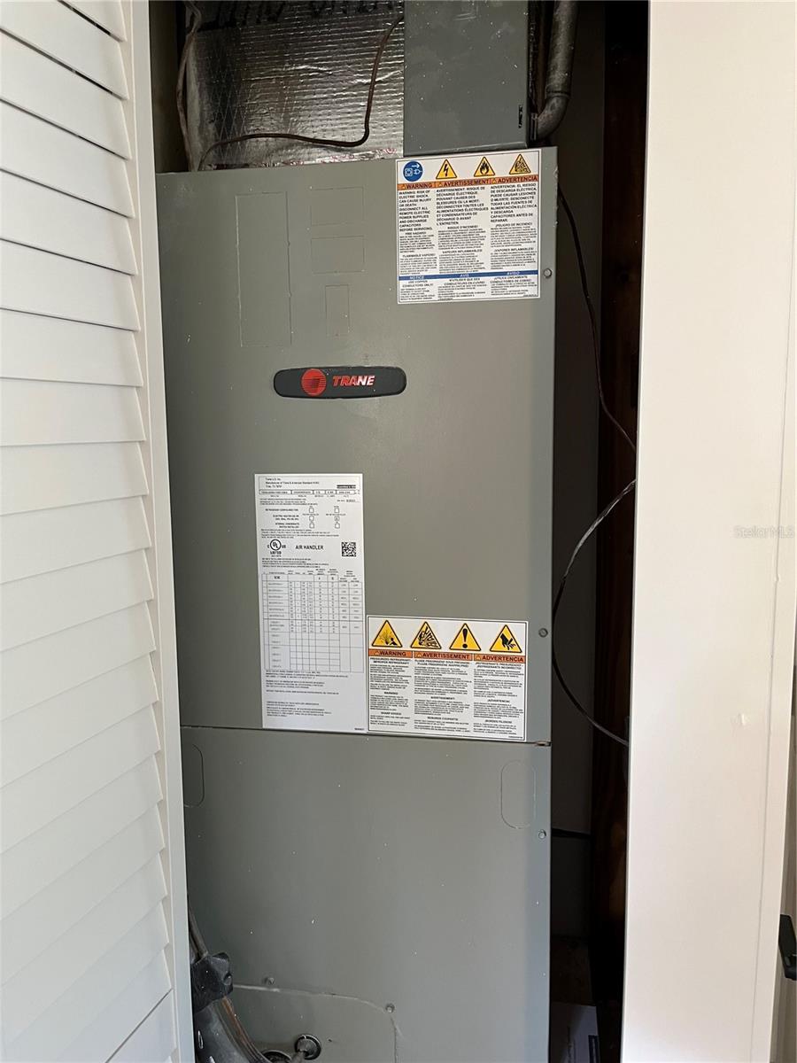 NEWER TRANE AC