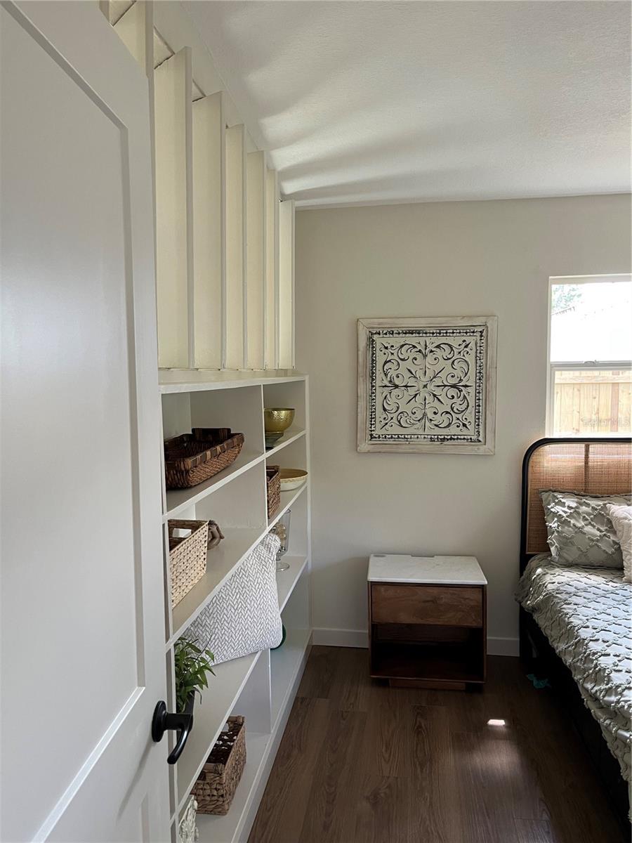 BUILT INS FOR PRIMARY BEDRROM- WITH BASKETS THERE IS NO NEED FOR A DRESSER